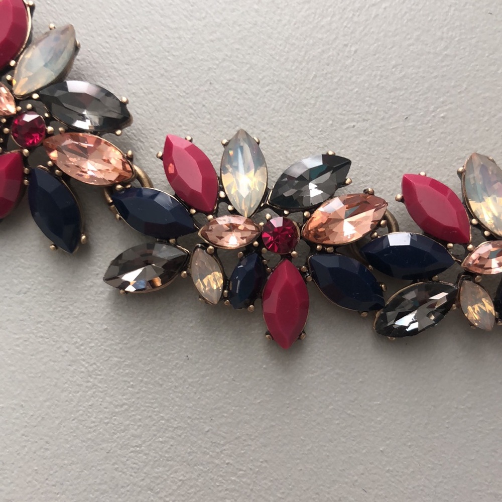 Loft Statement Necklace - Picture 7 of 11
